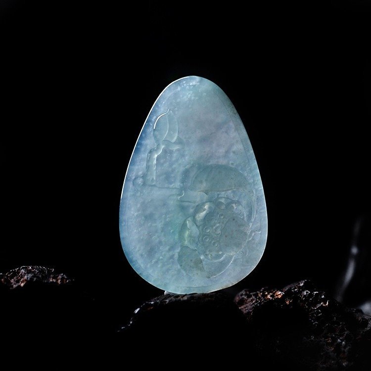 水沐清莲
